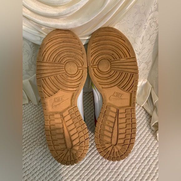 NIKE - Picture 8 of 8